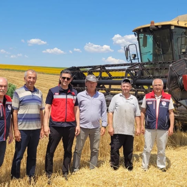 Edirne'de üreticilerle bitkisel üretim ve hasat süreci değerlendirildi