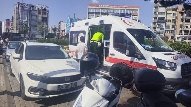 Motosiklet 3 metre sürüklendi, sürücü yaralandı