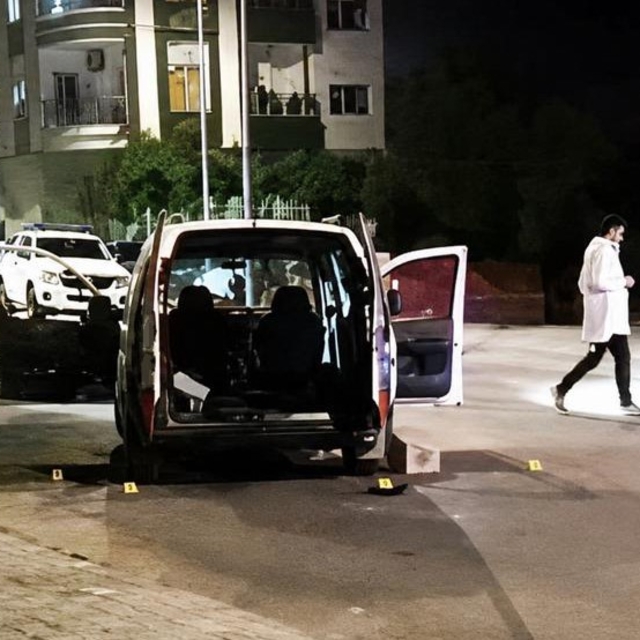 (Düzeltme) Hamile kadın, eski eşinin silahlı saldırısında yaralandı, 32 haf...