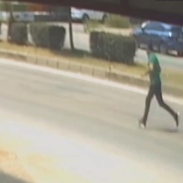 Kozan Adliyesi önünde silahlı kavga: 2 yaralı