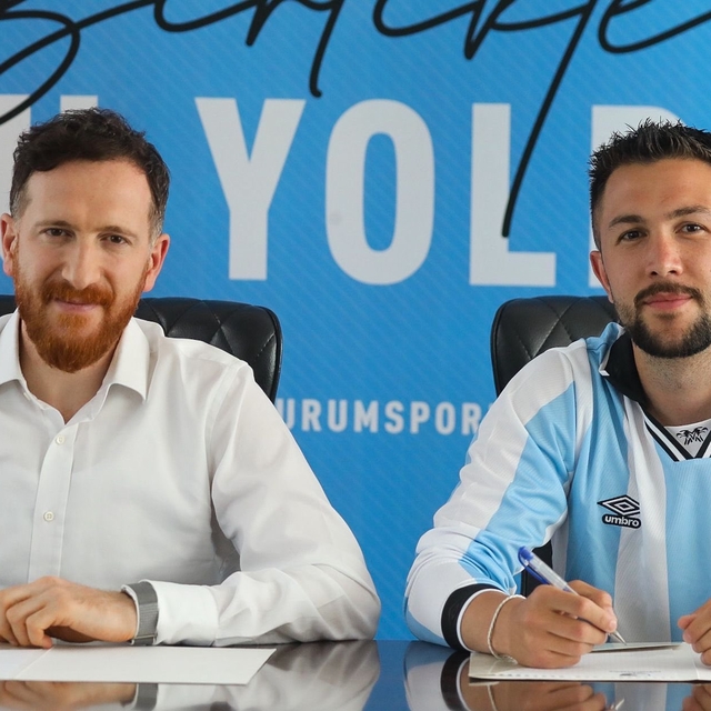 Erzurumspor FK, 2 futbolcu ile sözleşme yeniledi