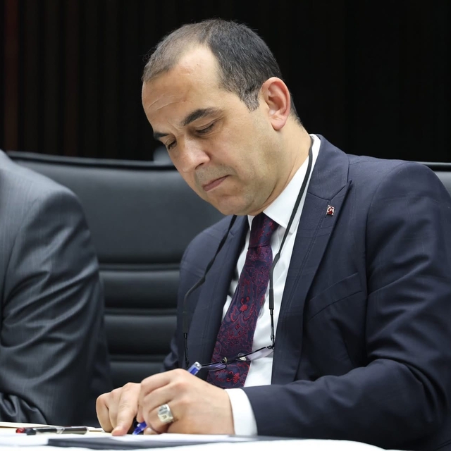 Iğdır Valisi Taşolar, DYK'da görev yapan eğitimcilerle buluştu