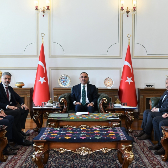 Vakıflar Genel Müdürlüğü 1. Bölge Müdürü Güner'den Vali Soytürk'e ziyaret