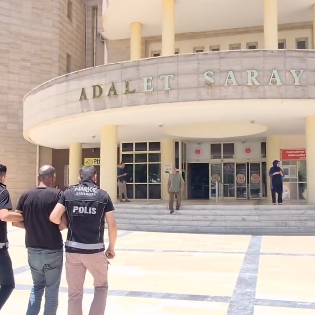 Tahliye olduktan 2 ay sonra traktörle uyuşturucu taşırken yakalandı