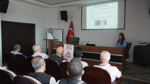 Kütahya'da OBM personeline KKKA hastalığına karşı bilgilendirme eğitimi