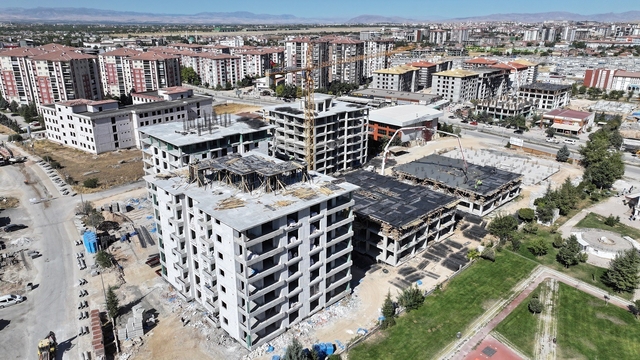 Yeşilyurt'ta yerinde dönüşüm süreci başarıyla tamamlandı