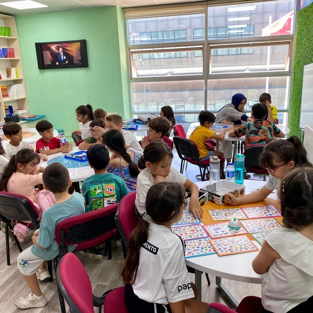 Menteşe'de GSB gençlik yaz kulübü kapılarını çocuklar için açtı