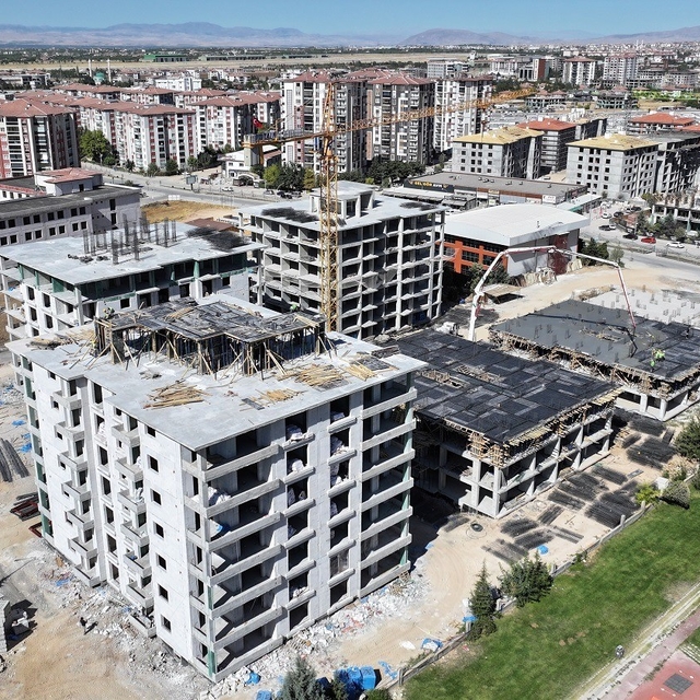 Yeşilyurt'ta yerinde dönüşüm süreci başarıyla tamamlandı