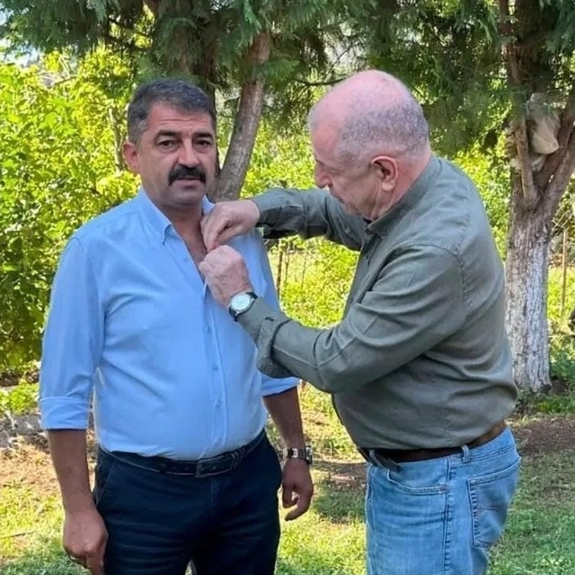 CHP'li Başkan parti değiştirmeyi kendisi teklif etmiş