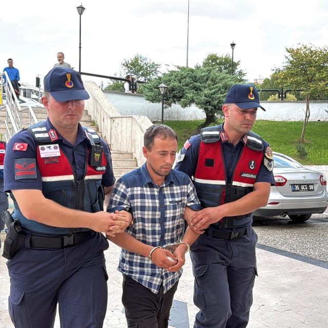 Menteşe'de akrabasını öldüren zanlı tutuklandı