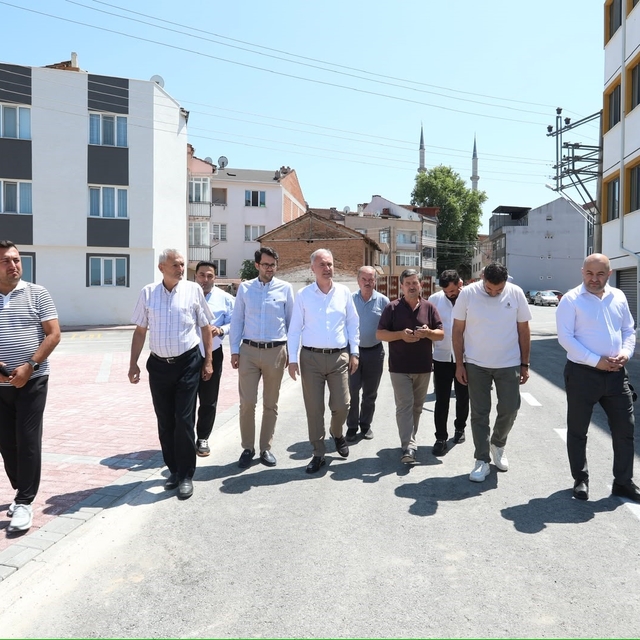 Başkan Taban tamamlanan asfalt ve otopark çalışmalarını yerinde inceledi