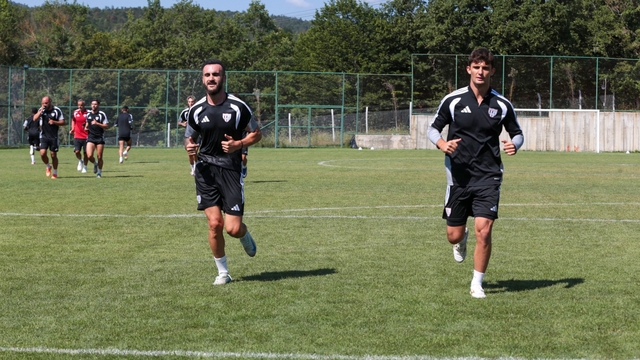 Bandırmaspor, yeni sezon hazırlıklarını Bolu'da sürdürüyor