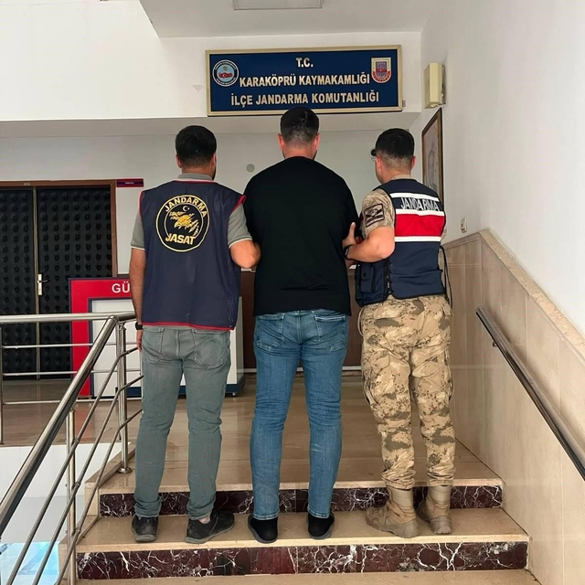 Dolandırıcılık suçundan aranan şahıs yakalandı