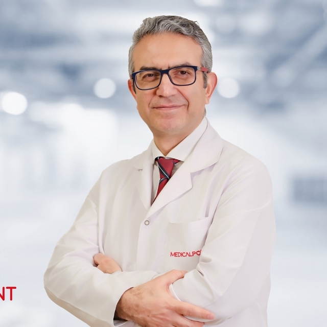Prof. Dr. Sevinç: "Belirtiler yaşa bağlanmamalı, erken tanı her yaşta hayat...