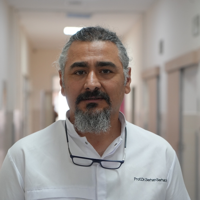 Asfalt patileri yakıyor, pisi pisi otu tehlike saçıyor: Uzmanından sıcak ha...