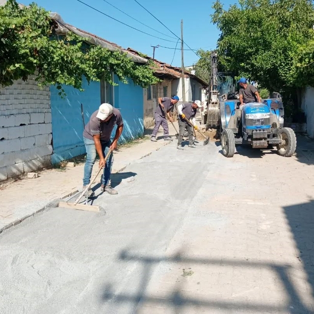Germencik Belediyesi'nden dört mahallede eş zamanlı çalışma