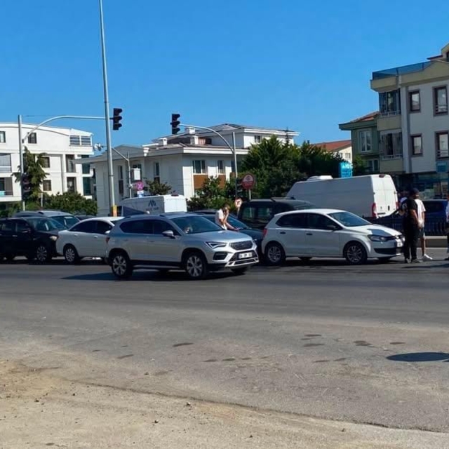 Samsun'da 5 araçlı zincirleme kaza