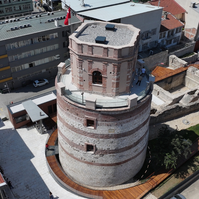 Restorasyonu tamamlanan Edirne'deki Makedon Kulesi ziyaretçilerini ağırlıyo...