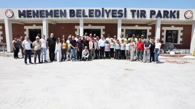 Uzun yol şoförlerine Menemen'de otel konforunda tesis
Menemen Belediyesi Tır Garajı'nda sona gelindi