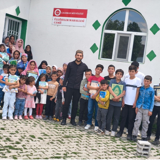 Çaldıran'da yaz Kur'an kursları büyük bir coşkuyla başladı