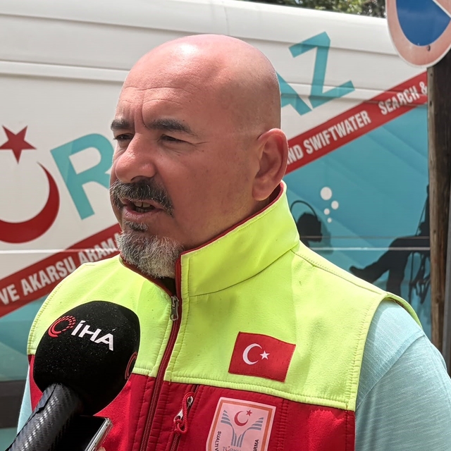 Boğulmamak için çırpınmayın
Türkuaz Arama ve Kurtarma Derneği Operasyon Sor...