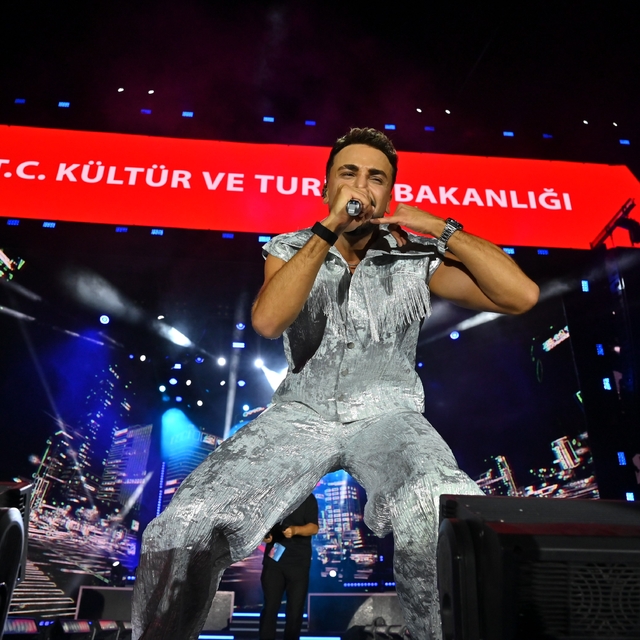 Sefo, festivalde müzikseverlere unutulmaz anlar yaşattı