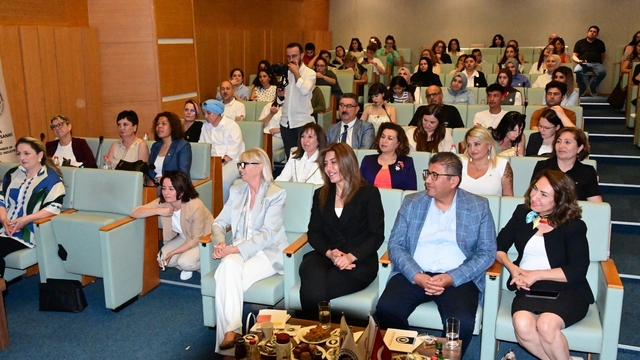 Manisa'da "Sanayide Kadın Eli" Projesi meyvelerini vermeye başladı