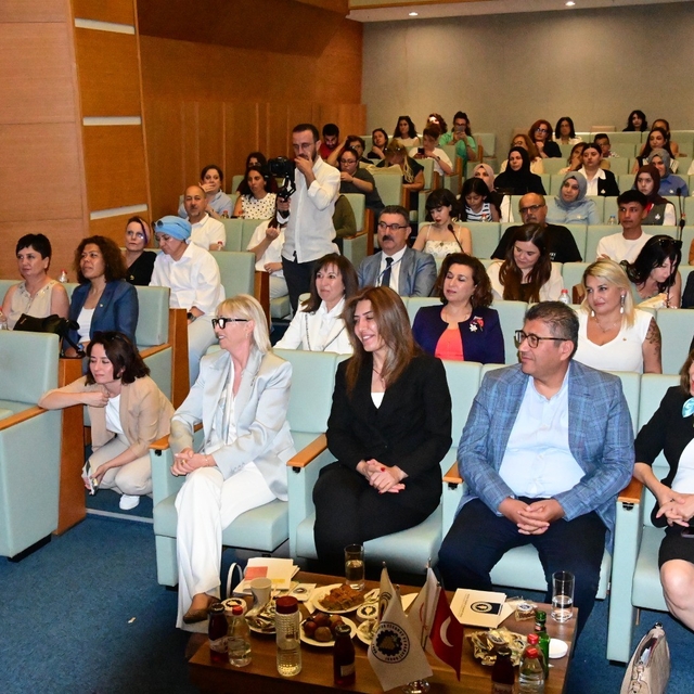 Manisa'da "Sanayide Kadın Eli" Projesi meyvelerini vermeye başladı