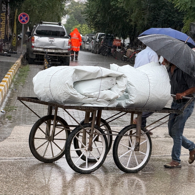 Iğdır'da sağanak yağış etkili oldu