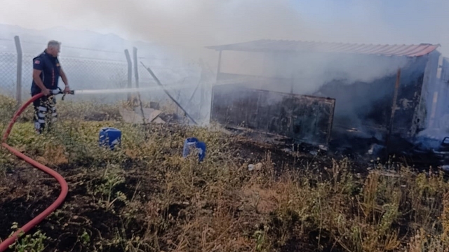 Yangında bağevi kullanılamaz hale geldi