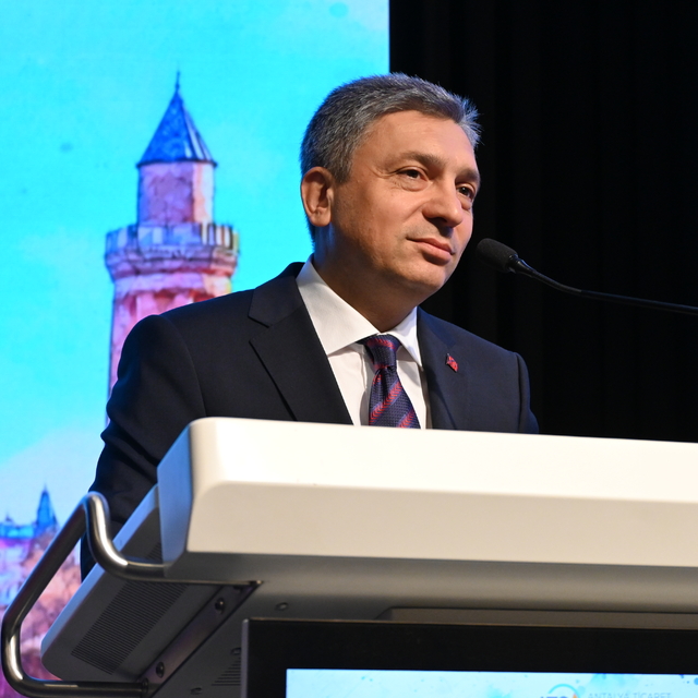 Antalya'daki tarihi Kaleiçi bölgesinin geleceği zirvede ele alındı