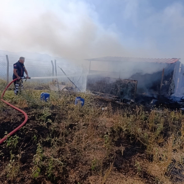 Yangında bağevi kullanılamaz hale geldi