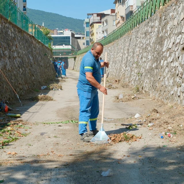 Selçukbey Kanalı'nda kapsamlı temizlik