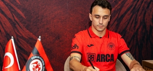 Çorum FK'dan 4 imza birden