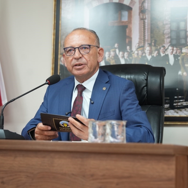 Başkan Akın: "Yatırım için siyasi risk almaya devam edeceğiz"