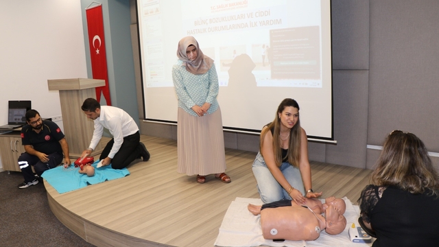 Aydın Ticaret Odası üyeleri ilk yardım eğitimi aldı