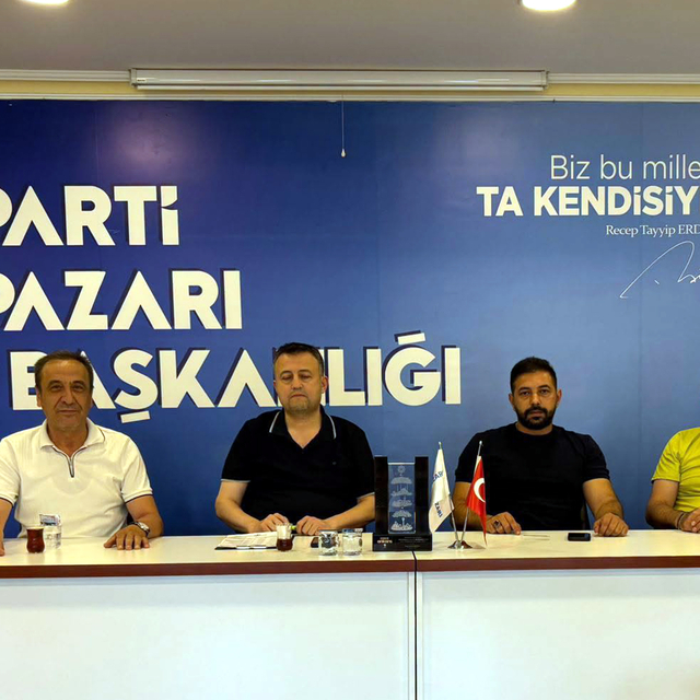 AK Parti Beypazarı İlçe Teşkilatı toplantıda bir araya geldi