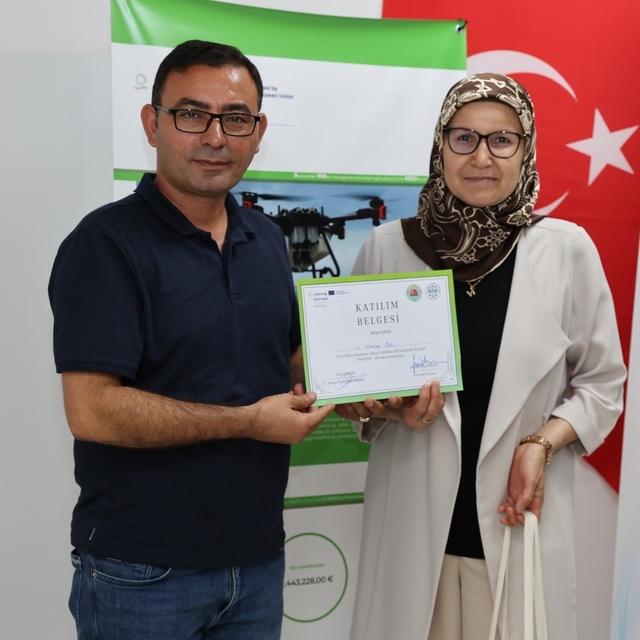 Alanyalı çiftçilere tarımın geleceği anlatıldı