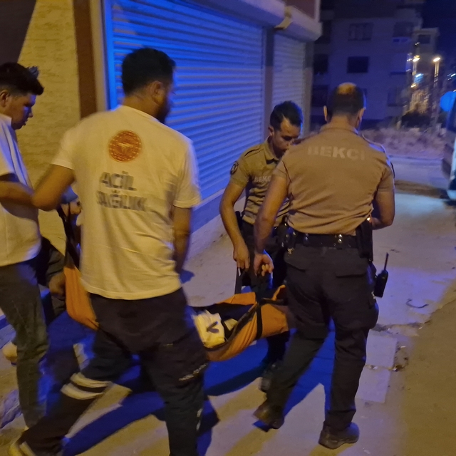 Eskişehir'de bunalıma giren şahıs kendi karnına bıçak sapladı