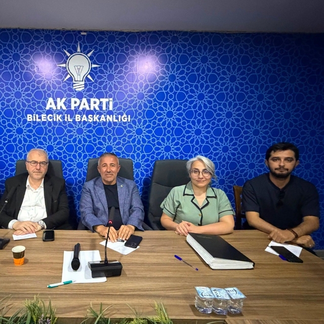 AK Parti'de yol haritası belirlendi