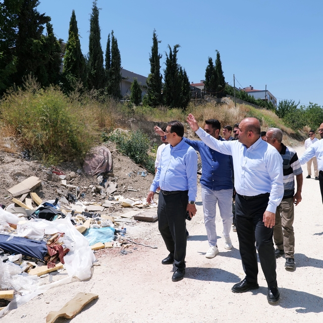 Başkan Albayrak'tan Baksan Sanayi Sitesi eleştirisi
AK Parti Eskişehir İl B...