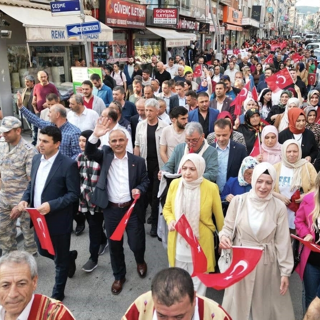 Körfez'de 52. Altın Kiraz Kültür ve Sanat Festivali coşkusu başlıyor