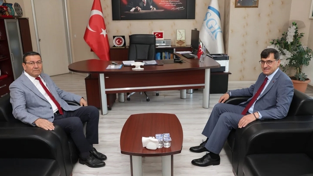 Başkan Kahveci ve Müdür Sayar, Kütahya için ortak çalışmaları değerlendirdi