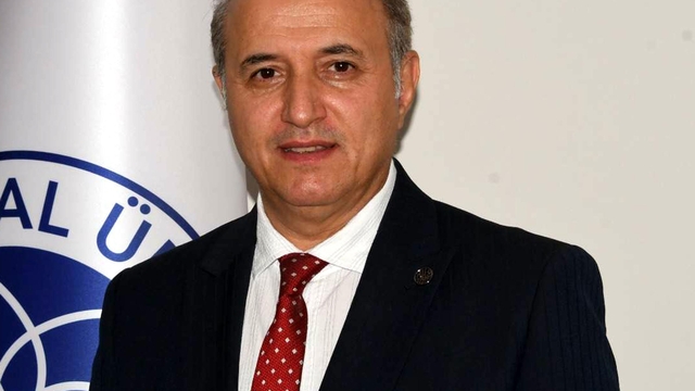 Prof. Dr. Tecer: Marmara'da deniz suyu sıcaklığı son 50 yılda 2,5 derece arttı