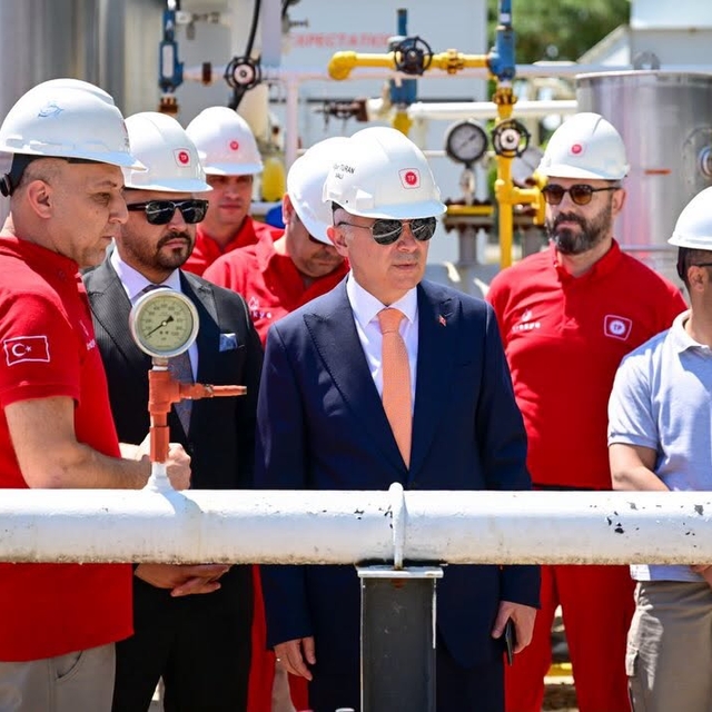 Kırklareli Valisi Turan, Hamitabat Doğal Gaz Kombine Çevrim Santralinde inc...