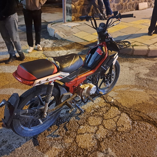 Erzurum'da "dur" ihtarına uymayan ehliyetsiz çocuğun babasına 247 bin lira...