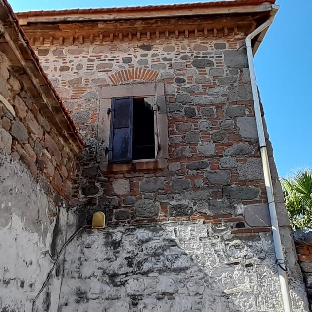 Bergama'nın 220 yıllık tarihi şapeli satışa çıkarıldı
Carl Humann da burada...