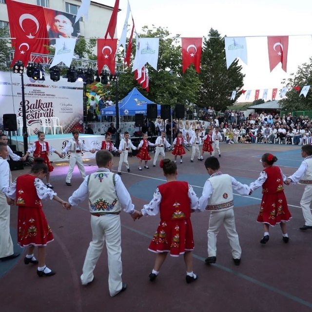 Avluburun'da festival coşkusu