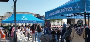 Bu otobüs ile mahalle şenlendi