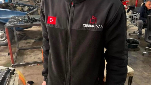 Hafif ticari araçla çarpışan motosikletin 16 yaşındaki sürücüsü öldü